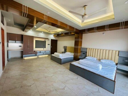 Hotel with garden