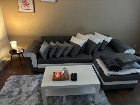 Casa 1 camera, con giardino