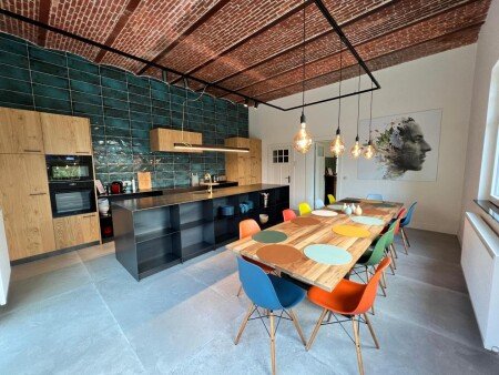 House 5 bedrooms, with garden