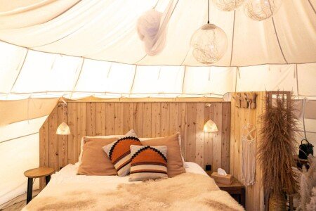 Tipi 5 voyageurs, avec jacuzzi