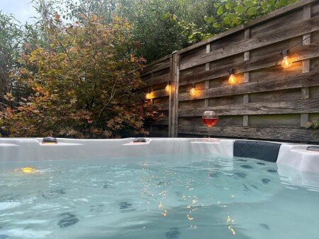 Bed and breakfast 1 chambre, avec jacuzzi
