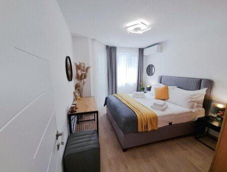 Wohnung 1 Schlafzimmer, mit Klimaanlage