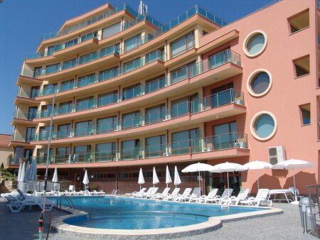 Appartamento 6 ospiti, con piscina