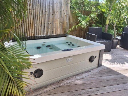 Maison 2 voyageurs, avec jacuzzi