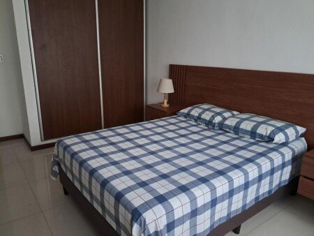 Apartamento 1 habitación, con jardín