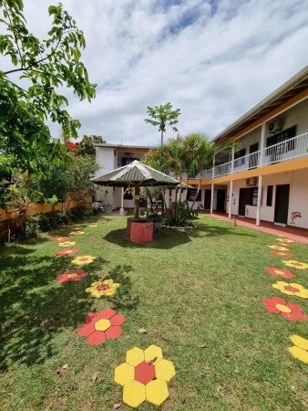 Hotel com jardim
