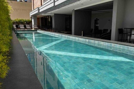 Apartamento 2 quartos, com piscina