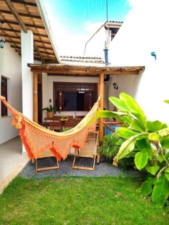 Casa 1 quarto, com jardim