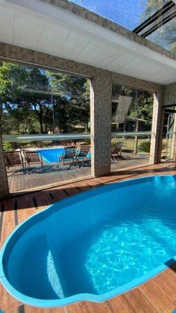 Hotel com piscina