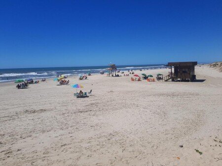 Casa 1 convidado, com jardim