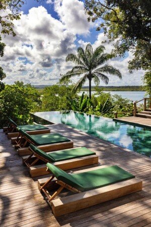 Hotel com piscina