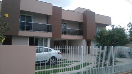 Apartamento 1 convidado, com jardim