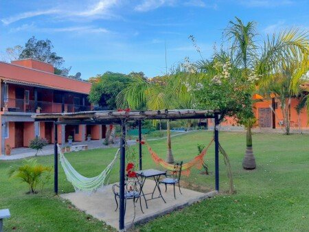 Hotel com piscina