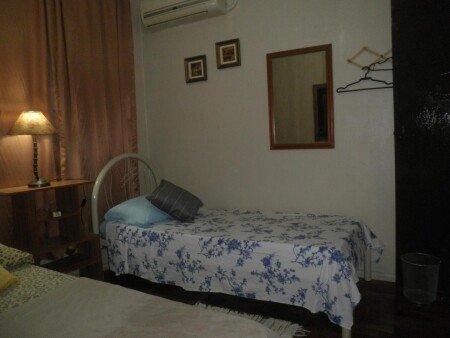 Pousada / Bed and breakfast 1 convidado, com jardim