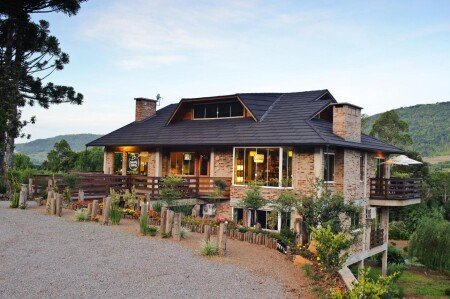 Hostel 3 guests, with garden