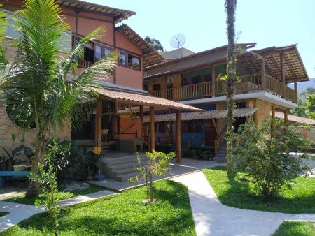 @todoptBed and breakfast 3 guests, with garden