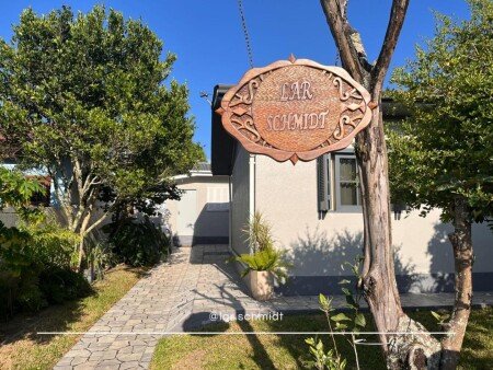 Casa 1 convidado, com jardim