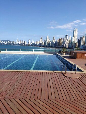 Apartamento 1 quarto, com piscina