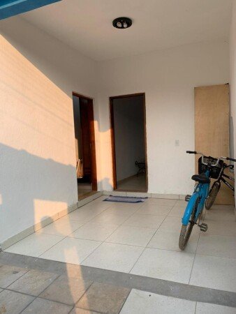 Casa 2 quartos, com ar condicionado