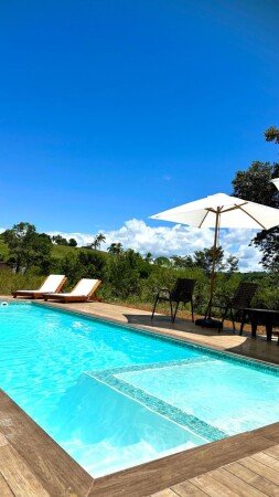 @todoptHouse 5 guests, @todoptwith jacuzzi