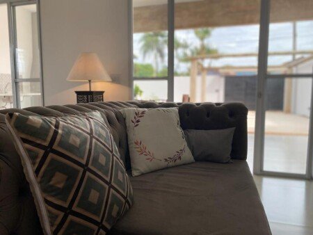 Casa 1 quarto, com jardim