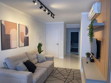 Apartamento 2 quartos, com ar condicionado