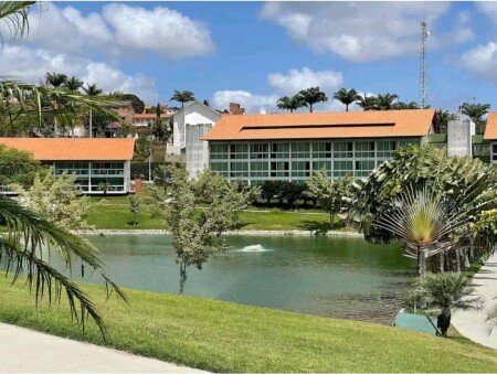 Apartamento 2 quartos, com piscina