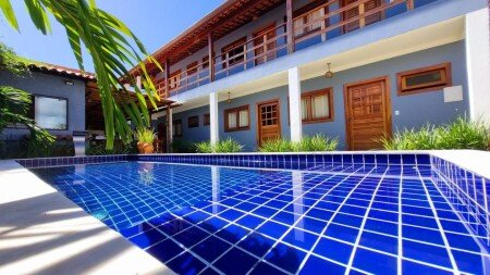 Hotel com piscina