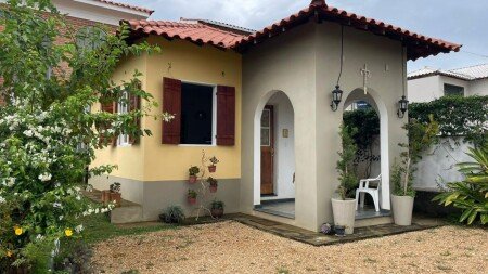 Casa 1 quarto, com jardim