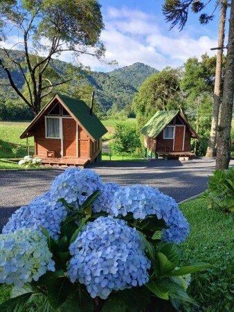 Chalé 1 quarto, com jardim