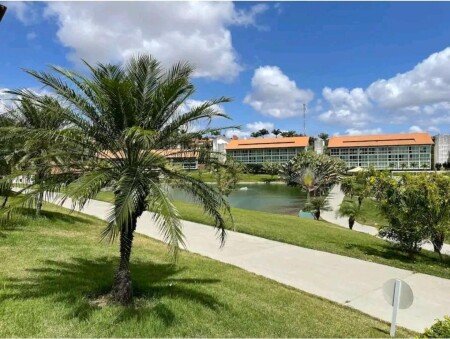 Apartamento 2 quartos, com piscina