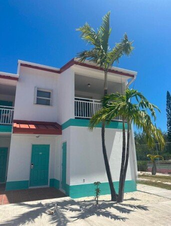 Apartment 2 bedrooms, with pool