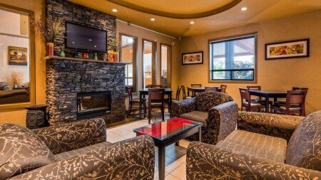 Hostal 6 huéspedes, con gimnasio