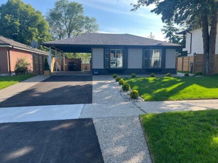 House 4 bedrooms, with pool