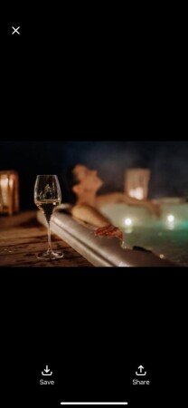 House 3 guests, with jacuzzi