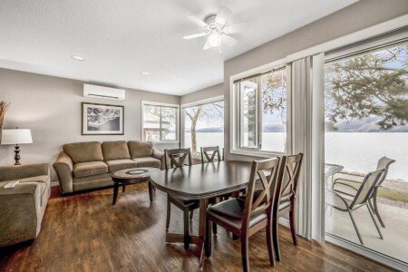 House 2 bedrooms, with parking