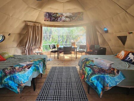 Hébergement insolite 1 chambre, avec jardin