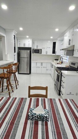 House 3 bedrooms, with garden