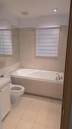 Casa 4 habitaciones, con jacuzzi