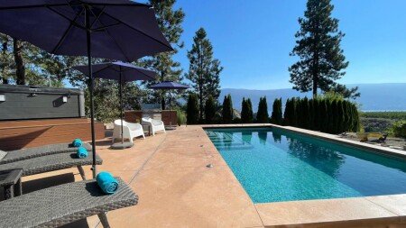 House 4 bedrooms, with jacuzzi