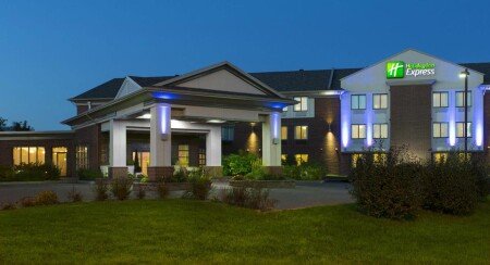 Hotel with jacuzzi