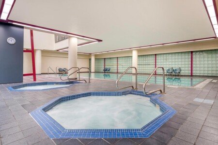 Hotel with jacuzzi