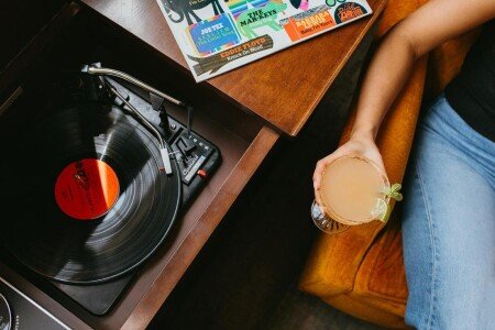 Hostel 8 guests, with garden