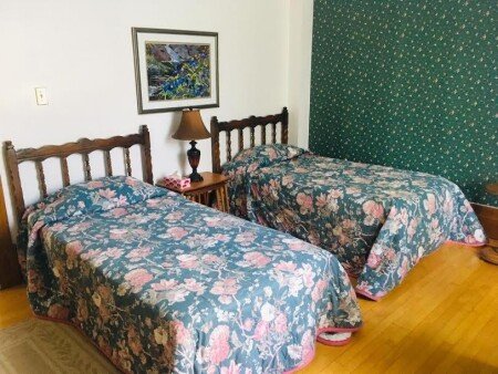 Hostel 2 guests, with wifi