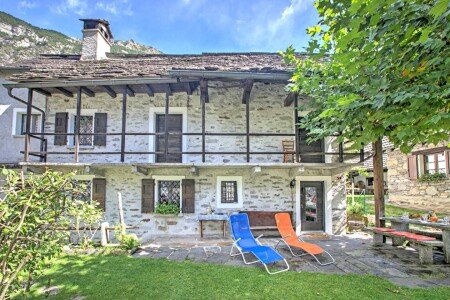 Chalet 9 ospiti, con giardino