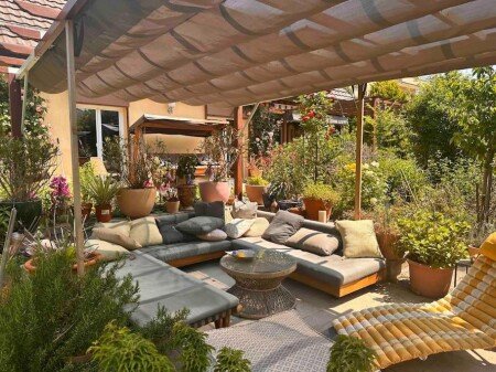 Villa 5 chambres, avec jardin