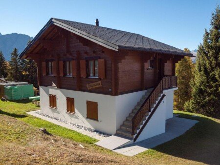 Wohnung 3 Schlafzimmer, mit Garten