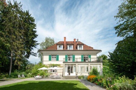 Hotel met tuin