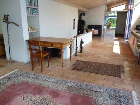 Casa 2 camere, con giardino