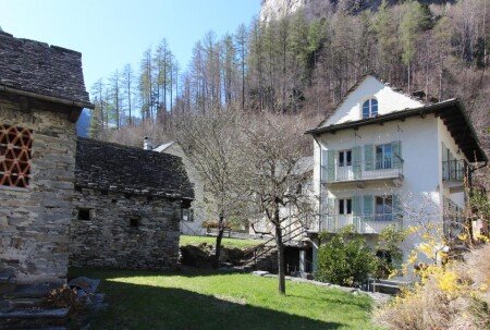 Casa 6 camere, con giardino